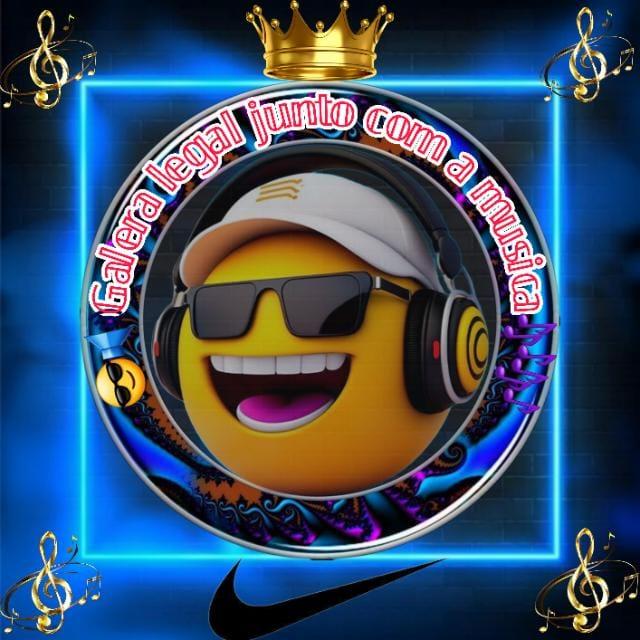Galera legal junto com a música